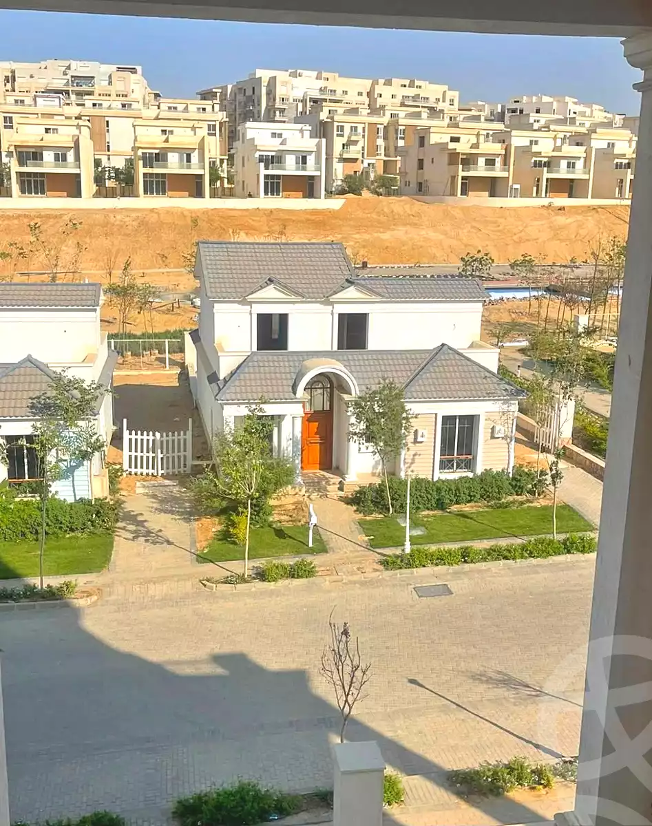 https://aqarmap.com.eg/ar/listing/7340625-for-sale-cairo-new-cairo-compounds-mwntn-fyw-y-syty-club-park-mountain-view-icity