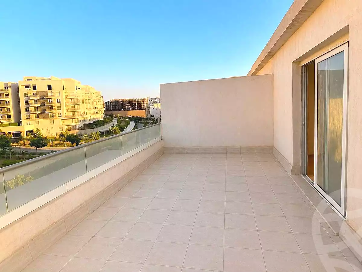 https://aqarmap.com.eg/ar/listing/7340625-for-sale-cairo-new-cairo-compounds-mwntn-fyw-y-syty-club-park-mountain-view-icity