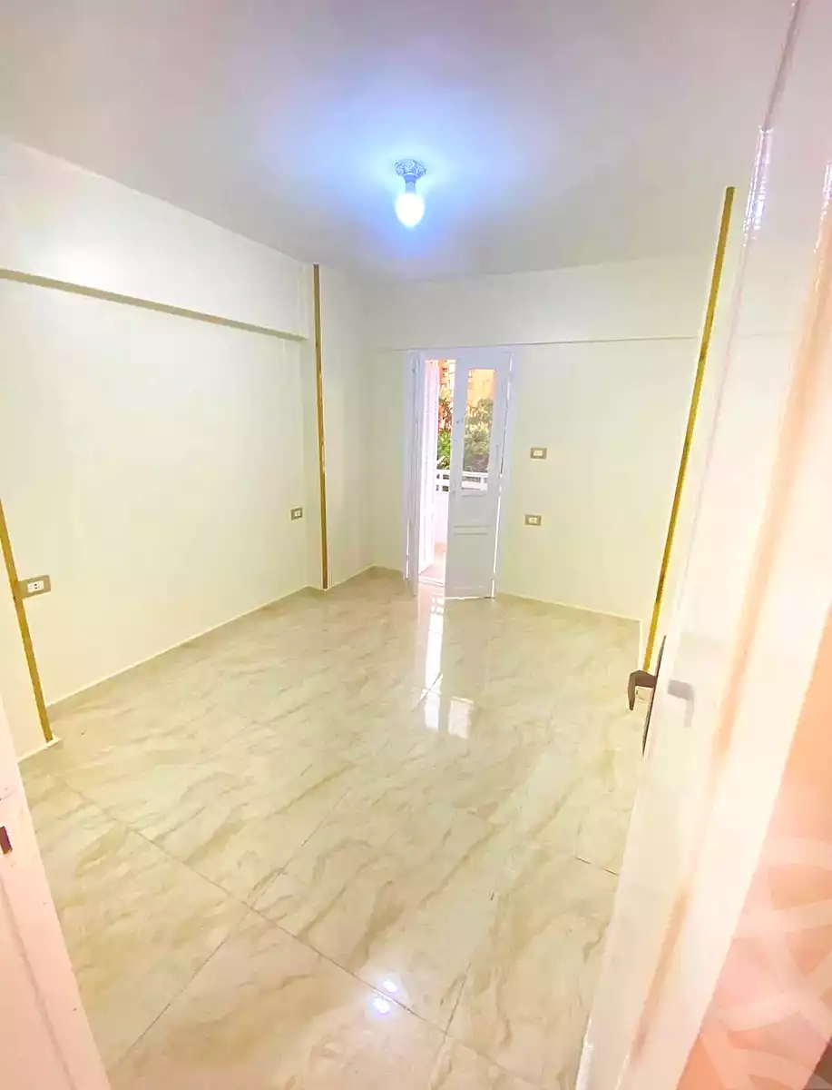 https://aqarmap.com.eg/ar/listing/7340807-for-sale-alexandria-sydy-bshr-sydy-bshr-qbly-faisal-city