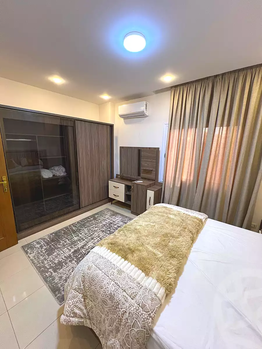 https://aqarmap.com.eg/ar/listing/7340828-for-rent-cairo-el-sheikh-zayed-city-mntq-fr-y-bmdyn-lshykh-zyd