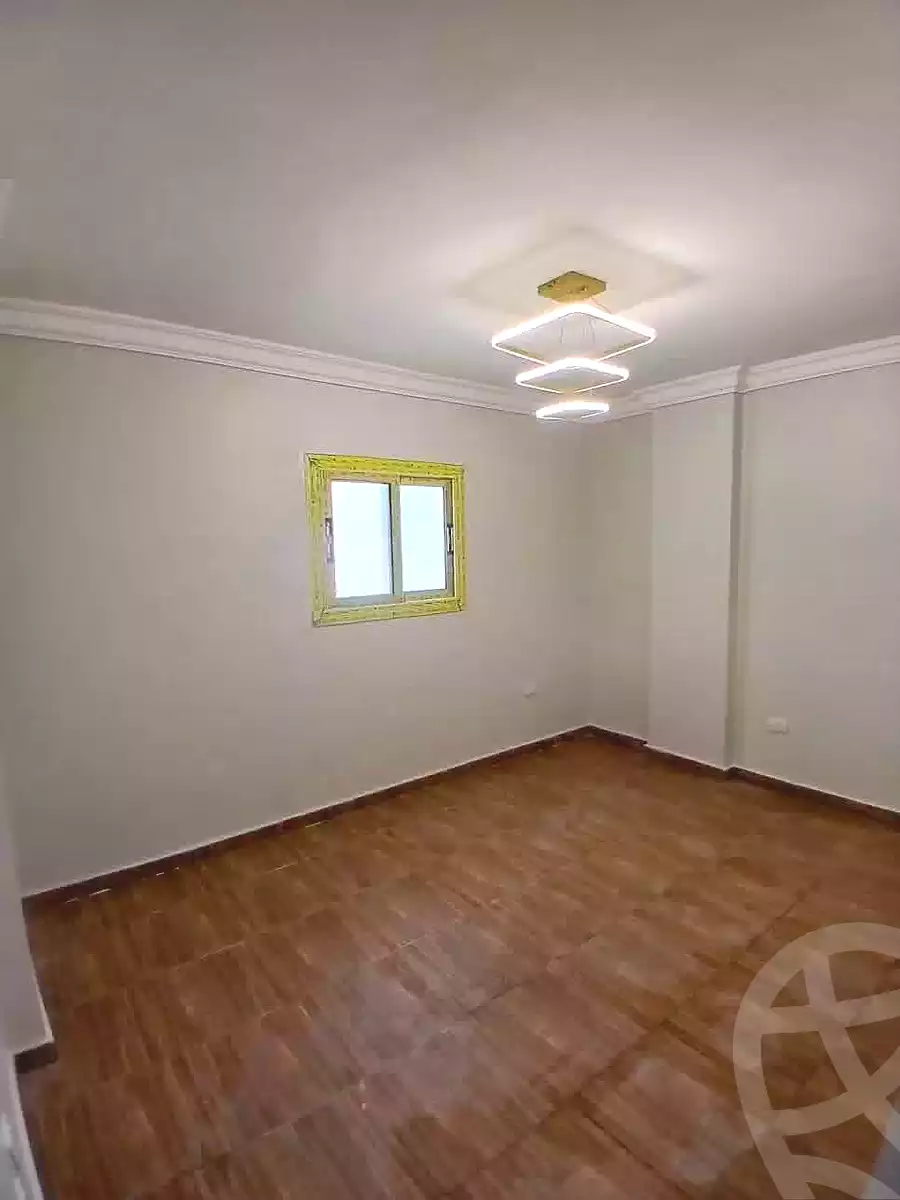 https://aqarmap.com.eg/en/listing/7340901-for-sale-alexandria-al-agamy-lbytsh-el-zohour-st