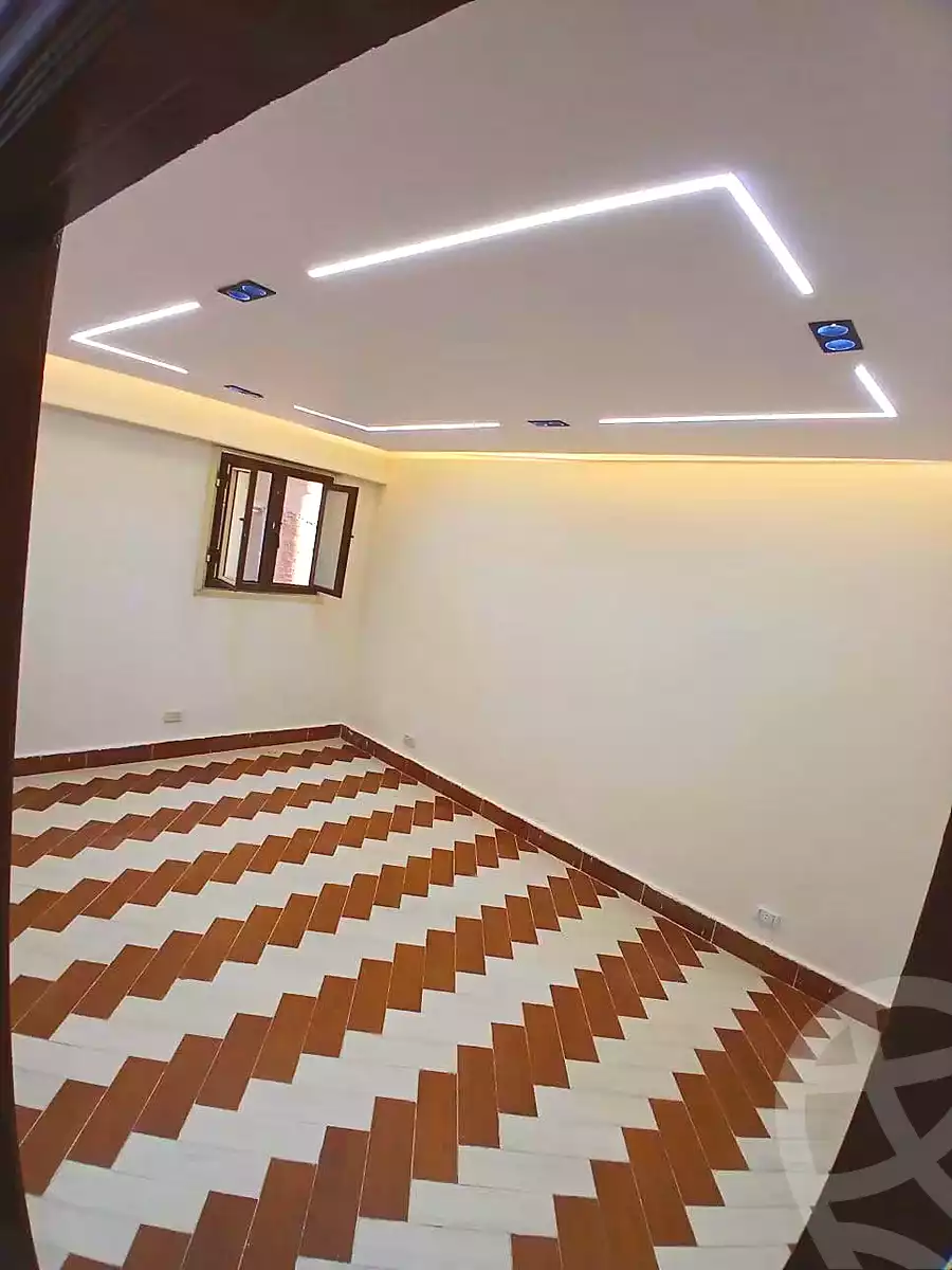 https://aqarmap.com.eg/ar/listing/7340960-for-sale-alexandria-al-agamy-lbytsh