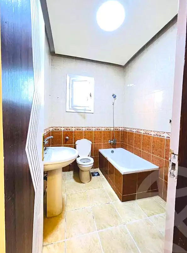 https://aqarmap.com.eg/ar/listing/7341080-for-sale-alexandria-al-agamy-shataa-el-nakheel