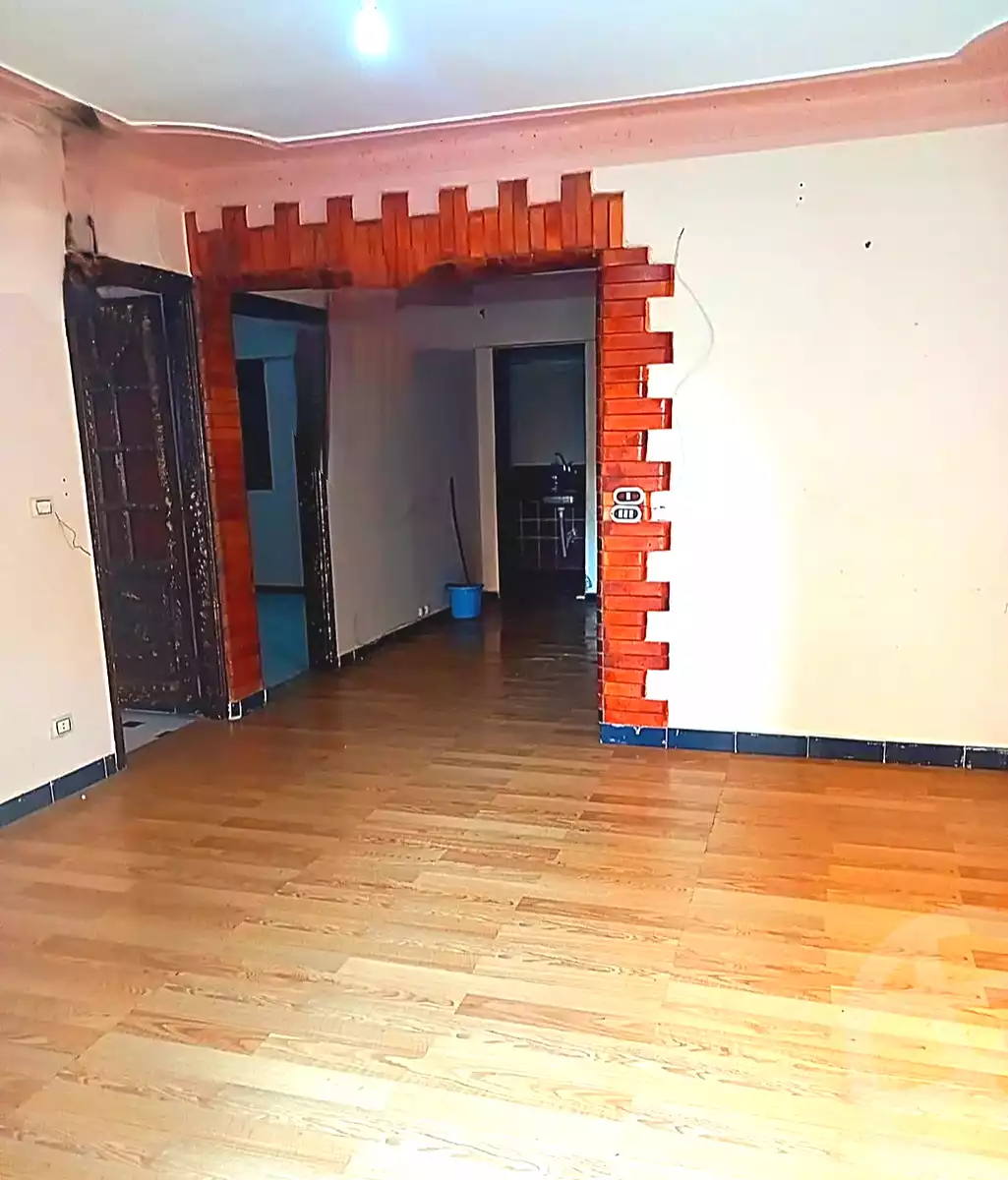 https://aqarmap.com.eg/en/listing/7341156-for-sale-alexandria-al-agamy-bw-ywsf