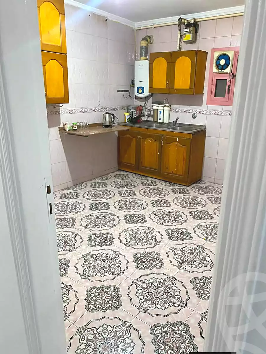 https://aqarmap.com.eg/en/listing/7341188-for-sale-cairo-helwan-helwan-el-sharkeya-khesro-basha-st