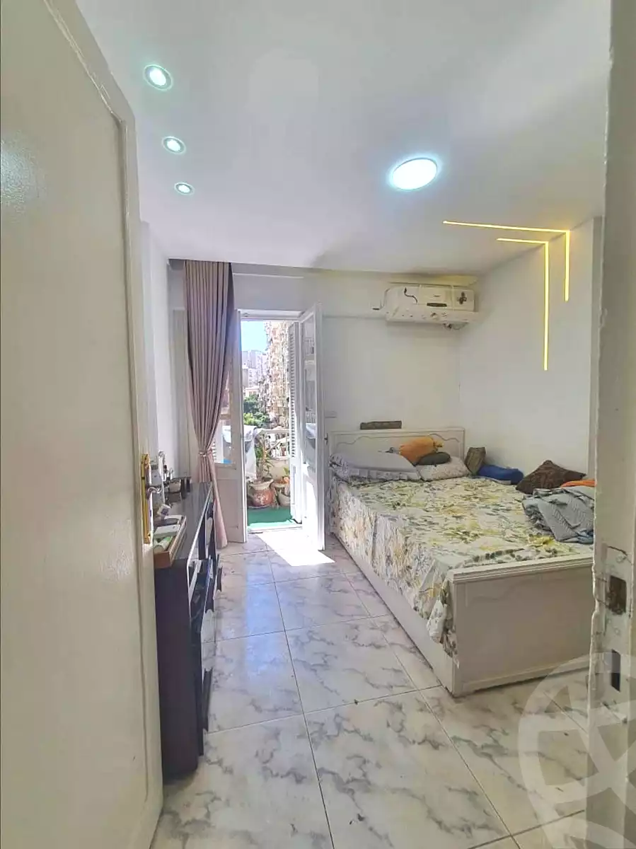https://aqarmap.com.eg/en/listing/7341274-for-sale-alexandria-moharram-bey