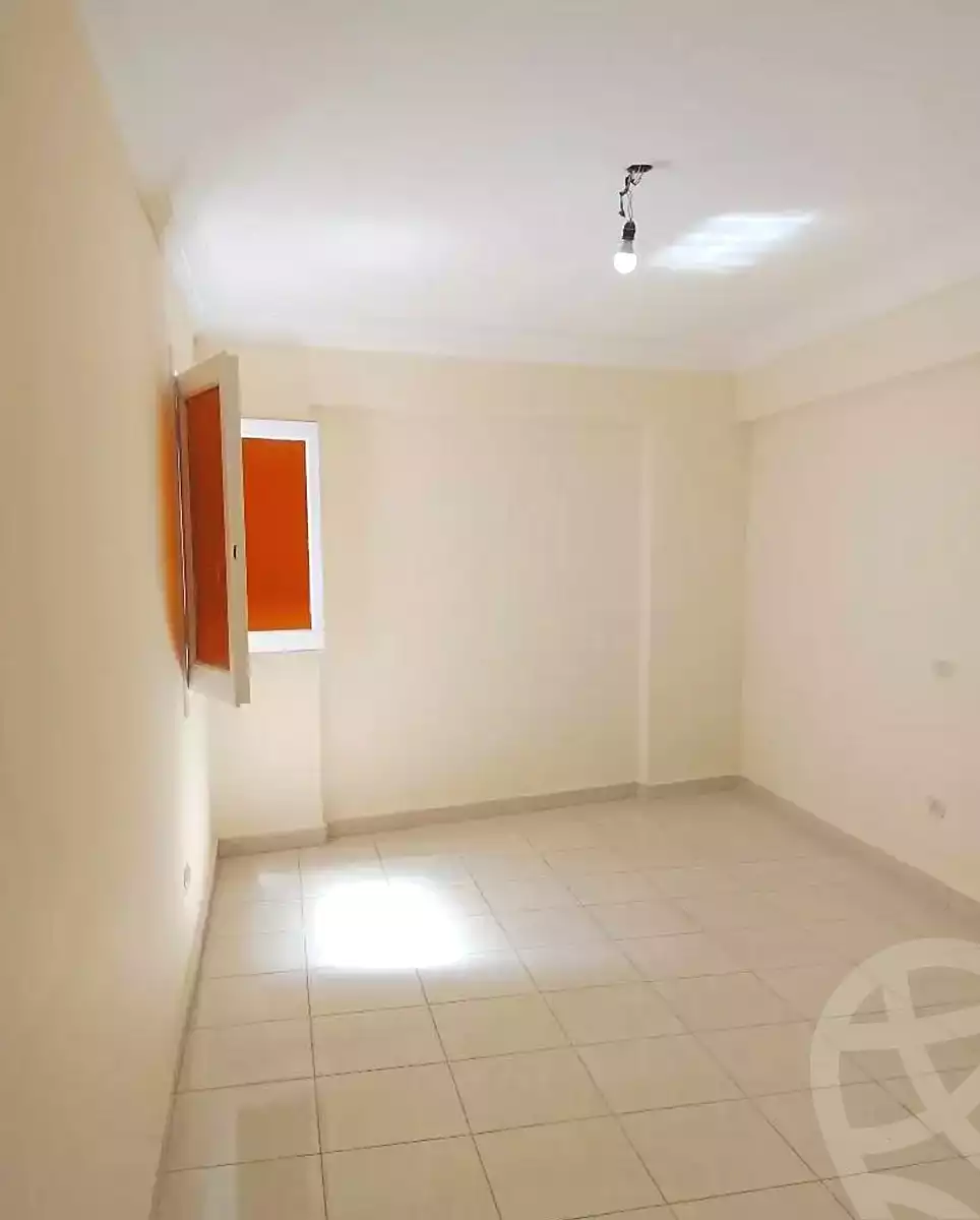 https://aqarmap.com.eg/ar/listing/7341313-for-rent-alexandria-sydy-bshr-sydy-bshr-bhry-shr-khld-bn-lwlyd