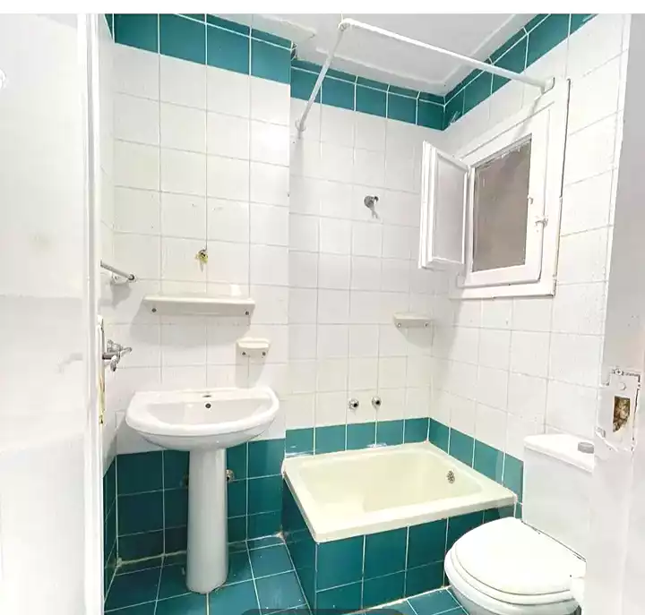 https://aqarmap.com.eg/ar/listing/7341602-for-sale-alexandria-al-agamy-shataa-el-nakheel
