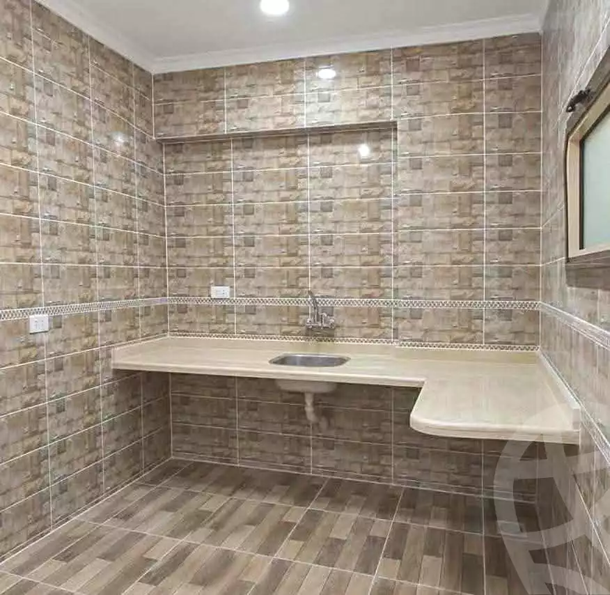 https://aqarmap.com.eg/en/listing/7341844-for-sale-alexandria-al-agamy-el-hanouvel