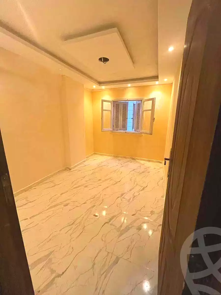 https://aqarmap.com.eg/en/listing/7341872-for-sale-alexandria-bahray-el-anfoshy-sidi-kazman-st
