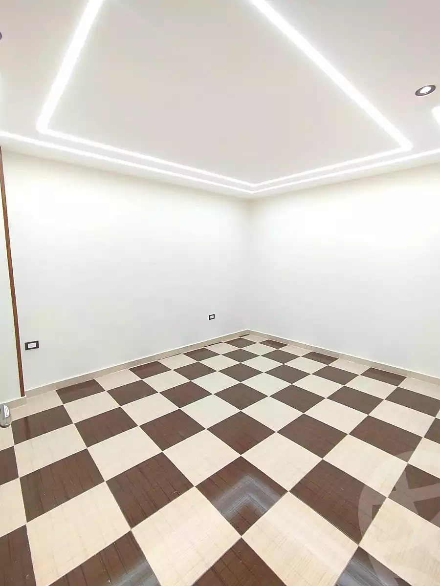 https://aqarmap.com.eg/ar/listing/7341920-for-sale-alexandria-lsywf-el-falki