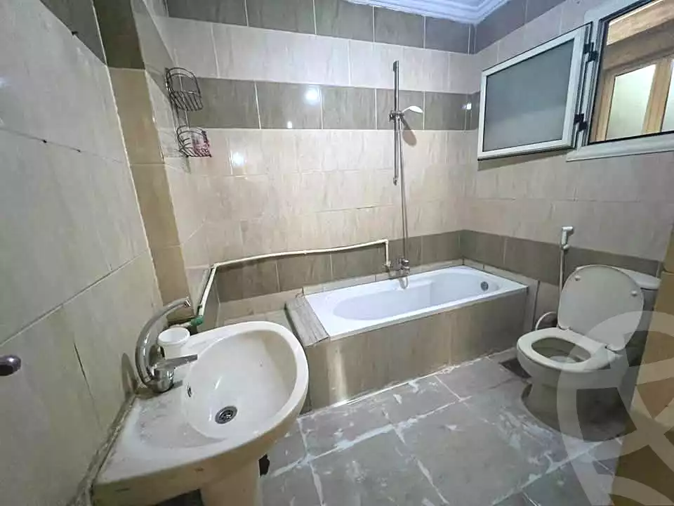 https://aqarmap.com.eg/ar/listing/7342407-for-sale-alexandria-moharram-bey