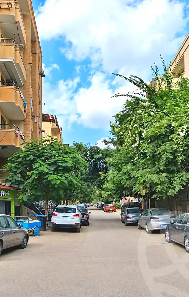 https://aqarmap.com.eg/ar/listing/7342707-for-sale-cairo-hadayek-el-ahram-mntq-n