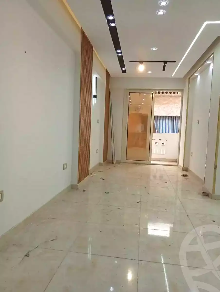 https://aqarmap.com.eg/ar/listing/7342864-for-sale-alexandria-el-asafra-shr-45