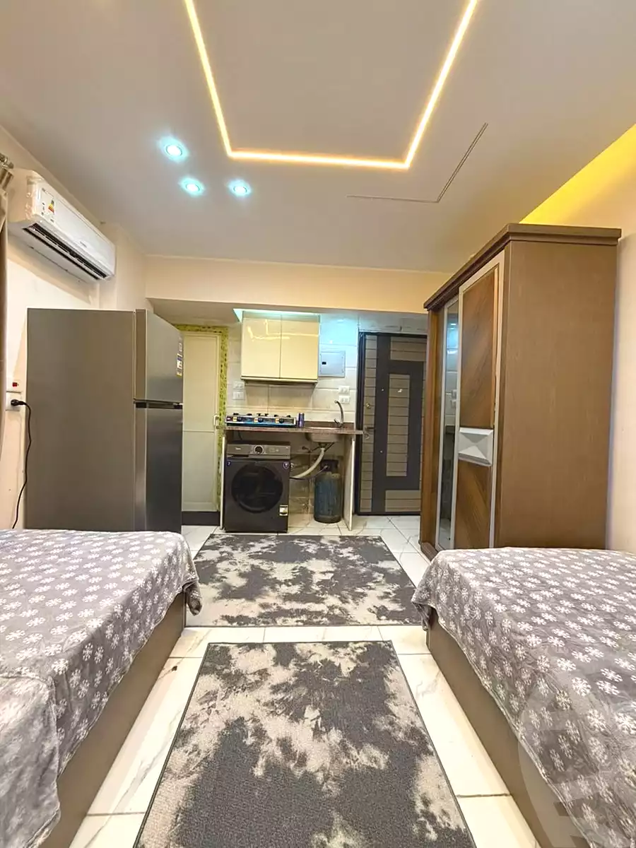 https://aqarmap.com.eg/ar/listing/7343001-for-rent-cairo-6th-of-october-el-ahyaa-neighborhood-1st-al-maahad