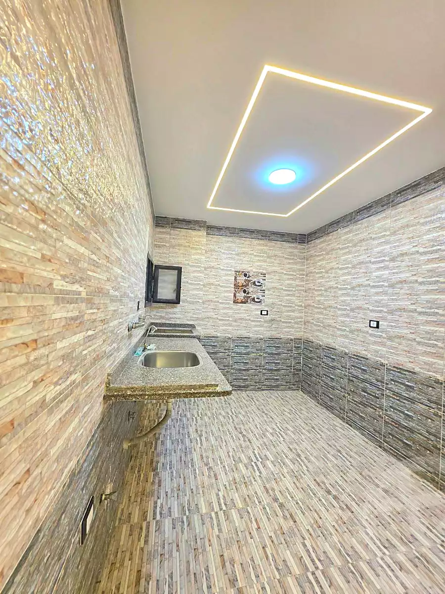 https://aqarmap.com.eg/ar/listing/7343028-for-sale-alexandria-sydy-bshr-sydy-bshr-bhry-shr-khld-bn-lwlyd