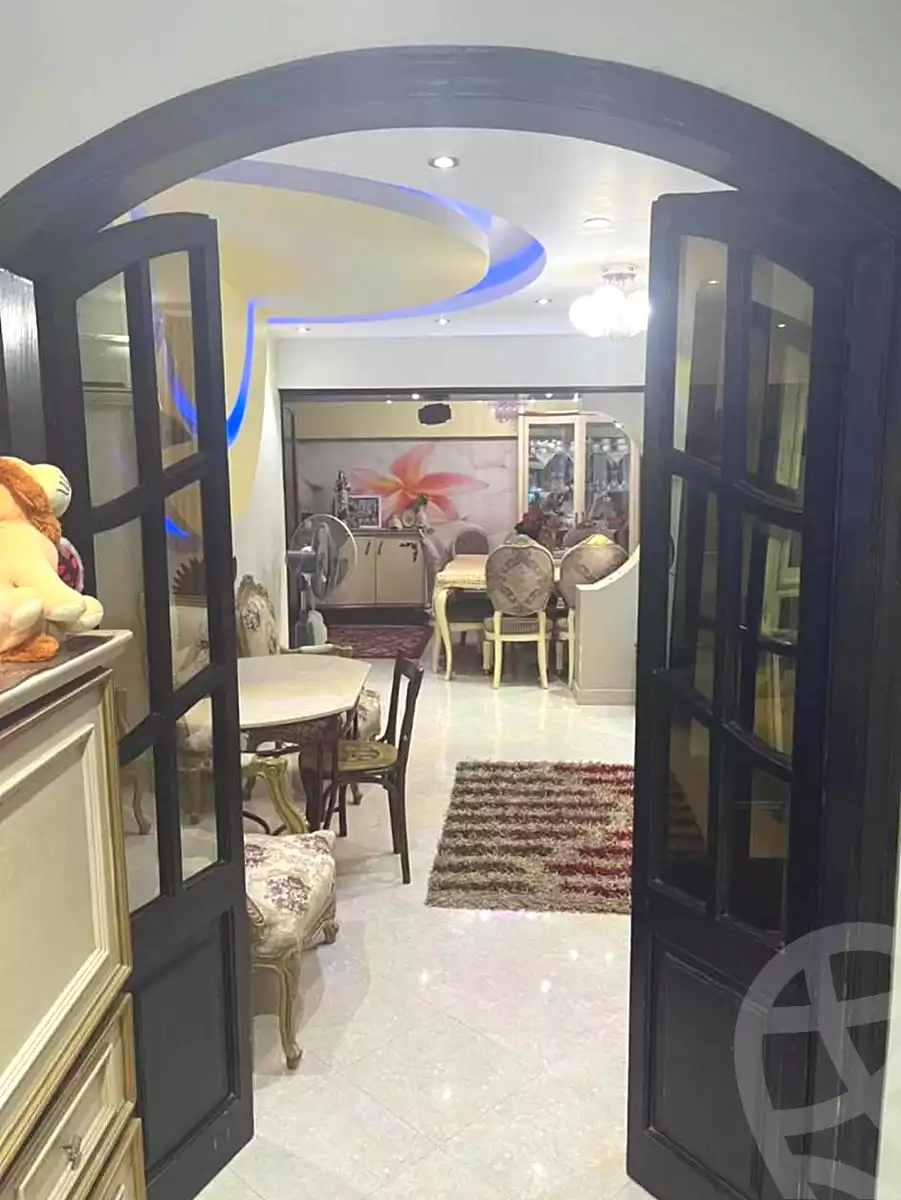 https://aqarmap.com.eg/ar/listing/7343075-for-sale-cairo-shoubra-jzyr-bdrn-al-masara-st