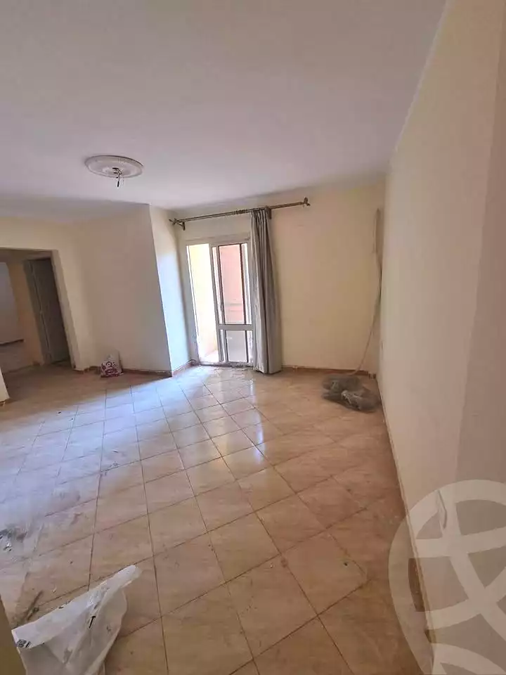 https://aqarmap.com.eg/ar/listing/7343125-for-sale-alexandria-al-agamy-el-hanouvel