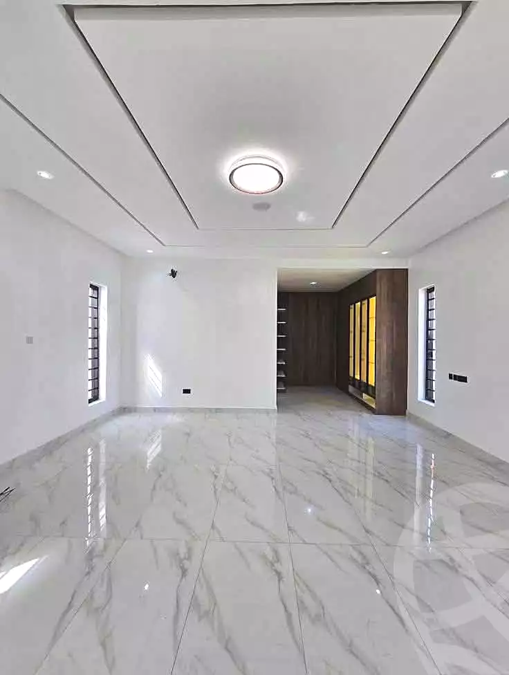 https://aqarmap.com.eg/en/listing/7343138-for-sale-cairo-new-cairo-compounds-sarai-taval-sarai