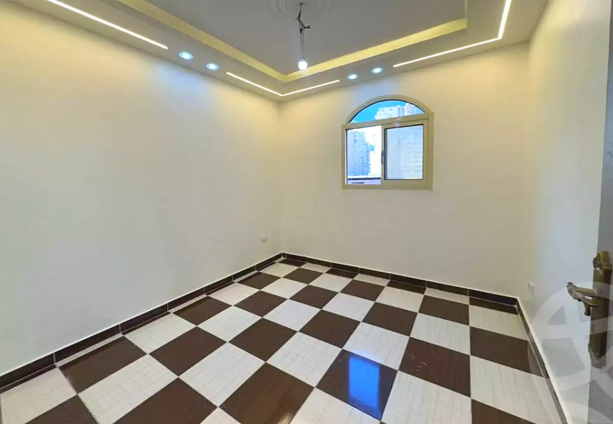 https://aqarmap.com.eg/ar/listing/7343162-for-sale-alexandria-sydy-bshr-sydy-bshr-bhry