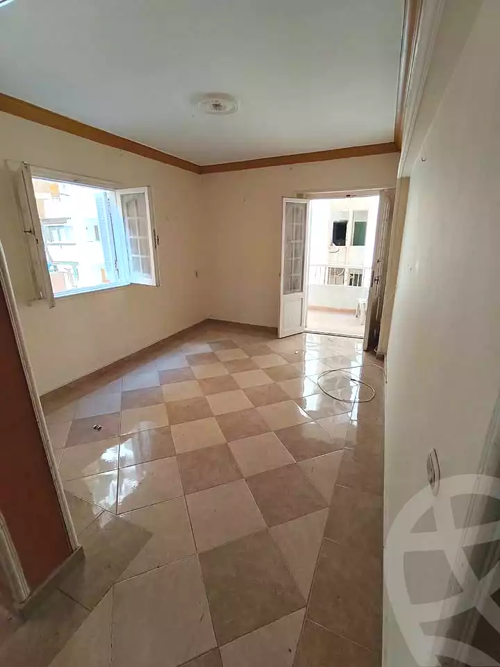 https://aqarmap.com.eg/ar/listing/7343275-for-rent-alexandria-el-asafra-l-sfr-bhry