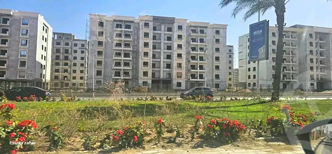 https://aqarmap.com.eg/en/listing/7343270-for-sale-cairo-new-cairo-compounds-mayan-compound-stm