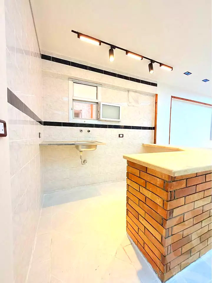 https://aqarmap.com.eg/ar/listing/7343292-for-sale-alexandria-al-agamy-shataa-el-nakheel