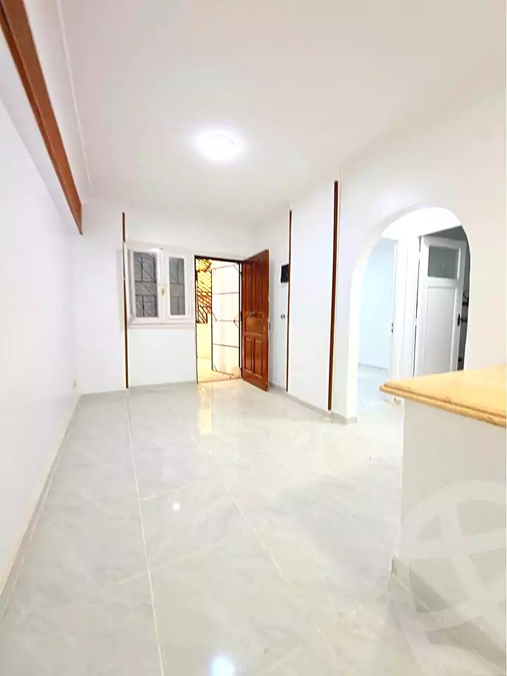 https://aqarmap.com.eg/ar/listing/7343310-for-sale-alexandria-al-agamy-shataa-el-nakheel