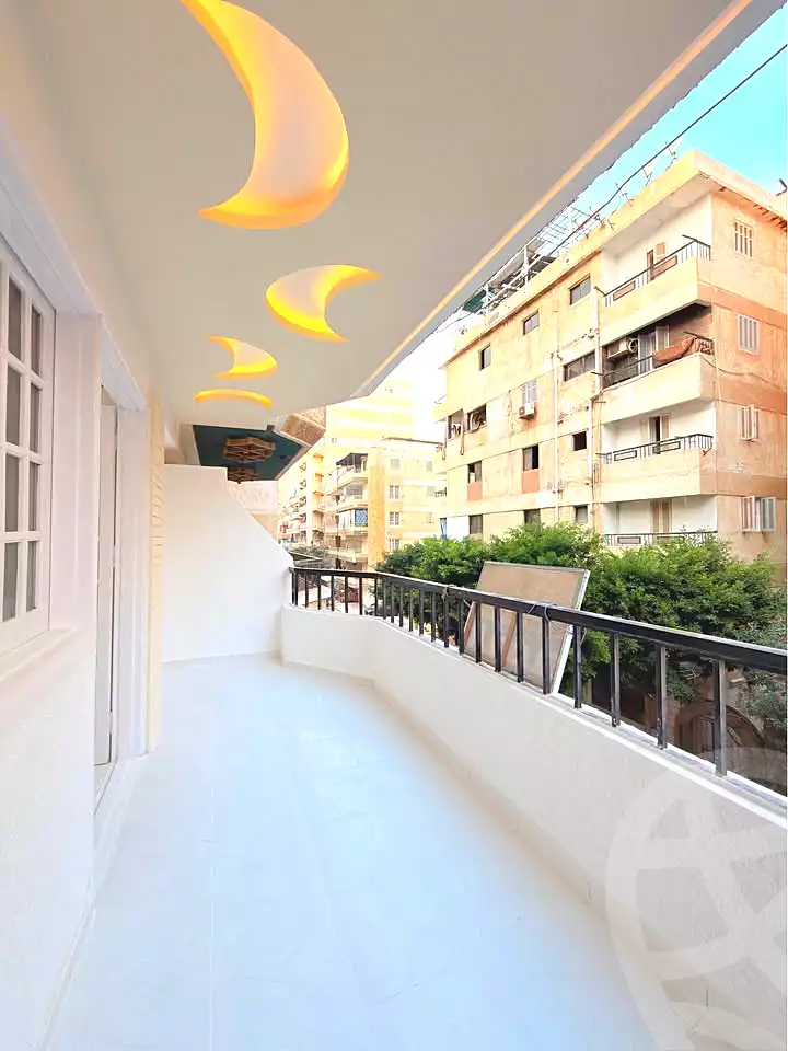 https://aqarmap.com.eg/ar/listing/7343322-for-sale-alexandria-al-agamy-shataa-el-nakheel
