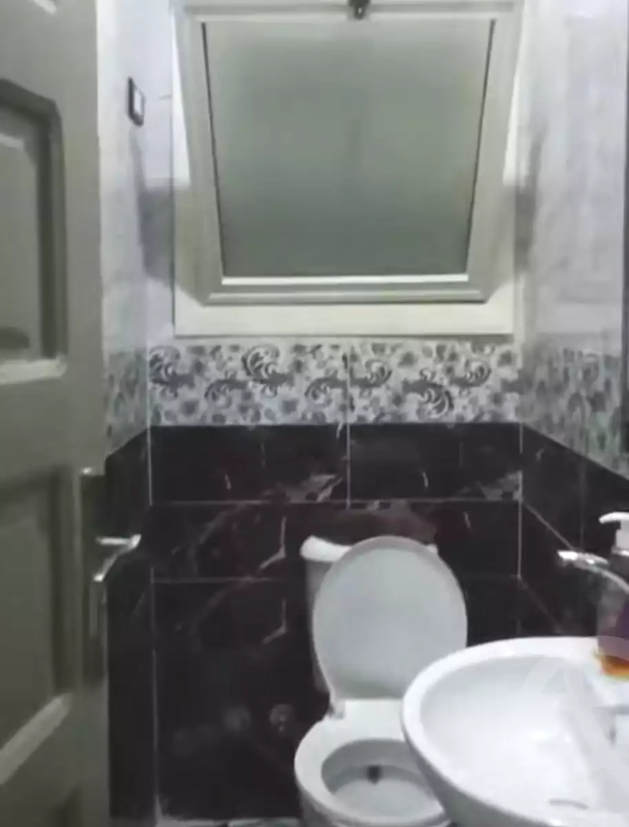 https://aqarmap.com.eg/en/listing/7343583-for-sale-cairo-elnozha-Streettt-27