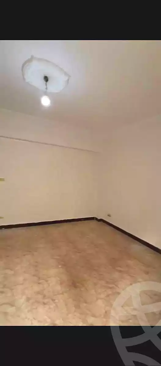 https://aqarmap.com.eg/en/listing/7344067-for-rent-alexandria-miami-shr-jml-bd-lnsr