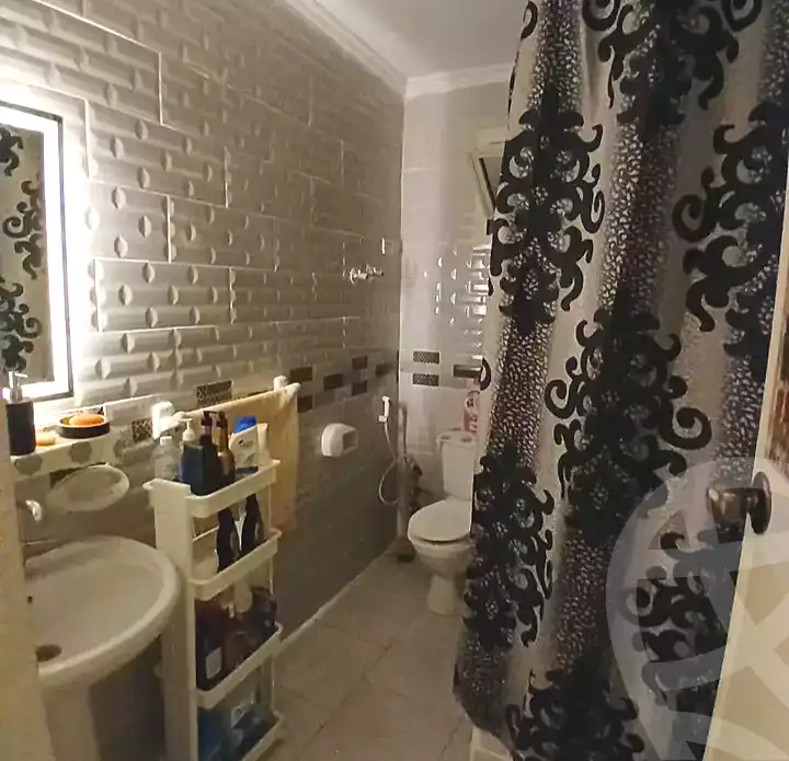 https://aqarmap.com.eg/en/listing/7344020-for-sale-alexandria-al-agamy-lbytsh-bianchiii