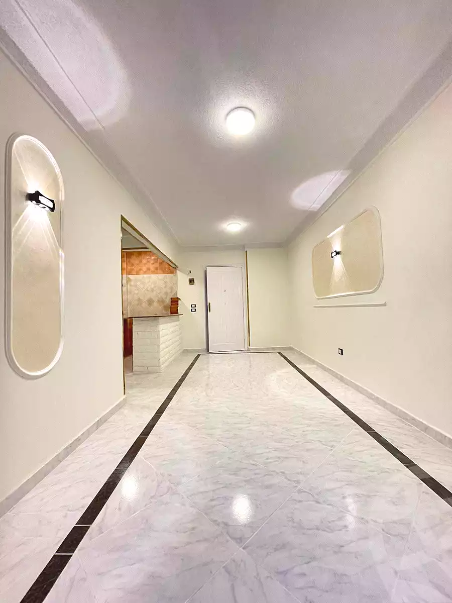 https://aqarmap.com.eg/en/listing/7344504-for-sale-alexandria-al-agamy-shataa-el-nakheel