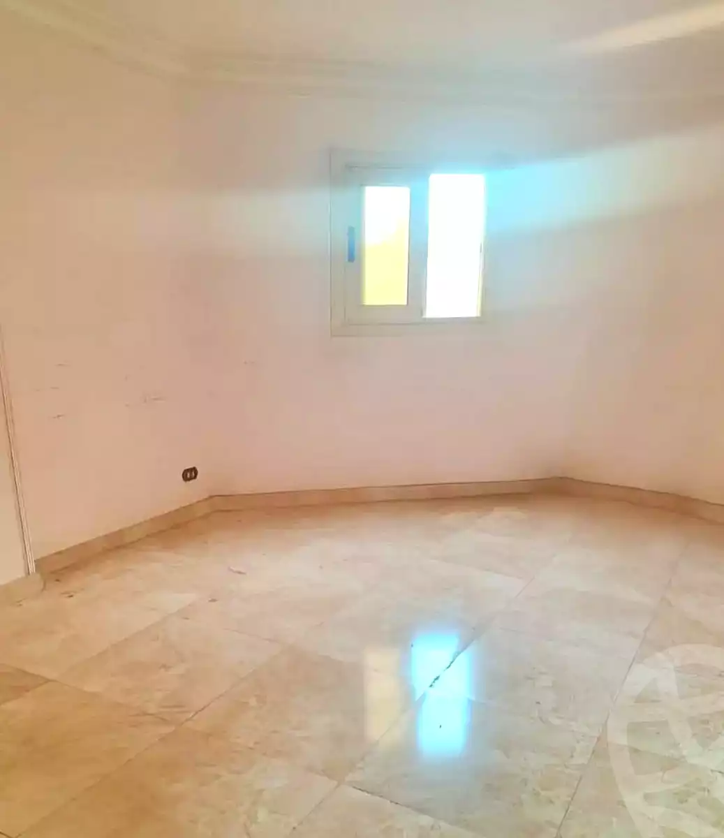 https://aqarmap.com.eg/ar/listing/7344511-for-rent-alexandria-lsywf-city-light-mall