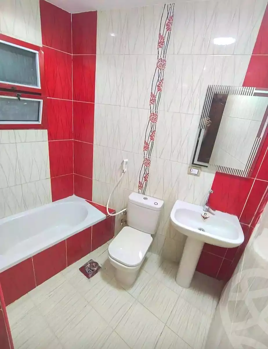 https://aqarmap.com.eg/ar/listing/7344522-for-sale-alexandria-el-asafra-l-sfr-bhry