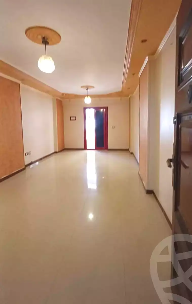 https://aqarmap.com.eg/ar/listing/7344723-for-sale-alexandria-sydy-bshr-sydy-bshr-bhry-shr-mhmwd-l-yswy