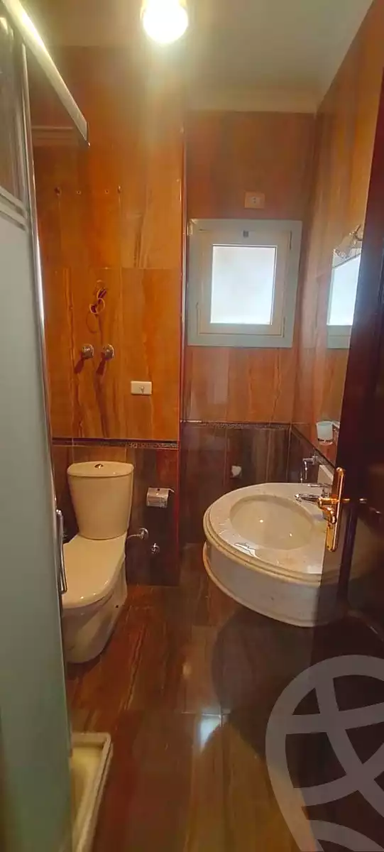 https://aqarmap.com.eg/en/listing/7344824-for-rent-cairo-el-sheikh-zayed-city-compounds-royal-city