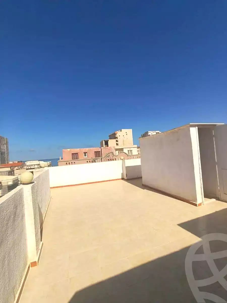 https://aqarmap.com.eg/ar/listing/7344870-for-sale-alexandria-al-agamy-shataa-el-nakheel