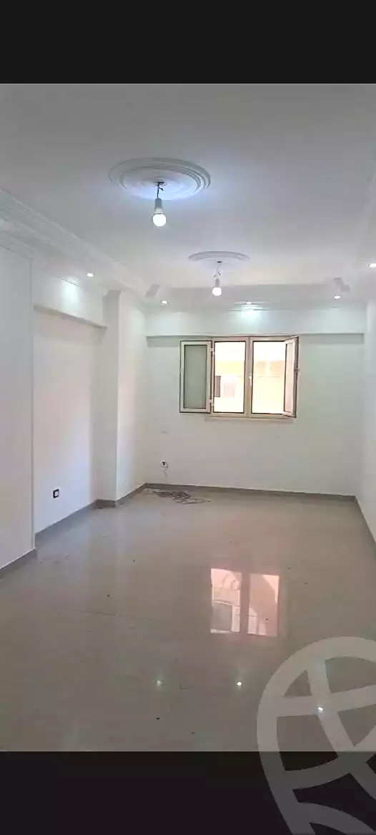 https://aqarmap.com.eg/ar/listing/7344938-for-sale-alexandria-sydy-bshr-sydy-bshr-bhry-shr-mhmwd-l-yswy