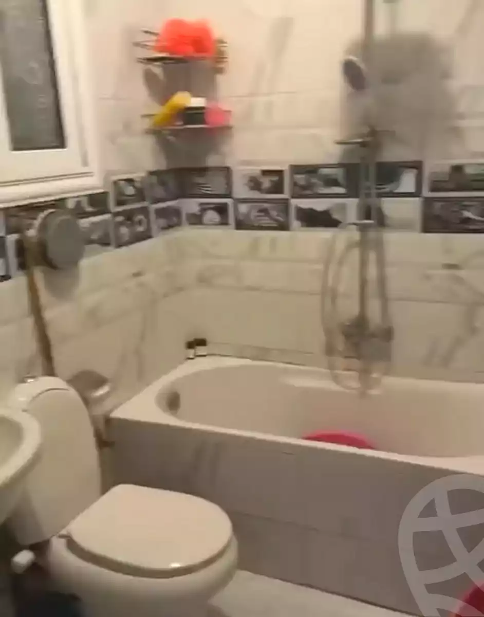 https://aqarmap.com.eg/en/listing/7345431-for-sale-cairo-el-zaytun-hlmy-lzytwn-fawzi-st