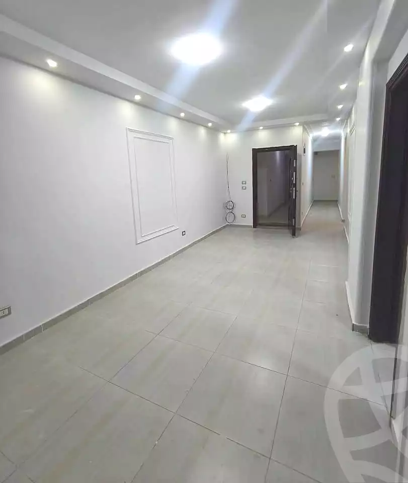 https://aqarmap.com.eg/ar/listing/7345459-for-sale-alexandria-lsywf-el-falki