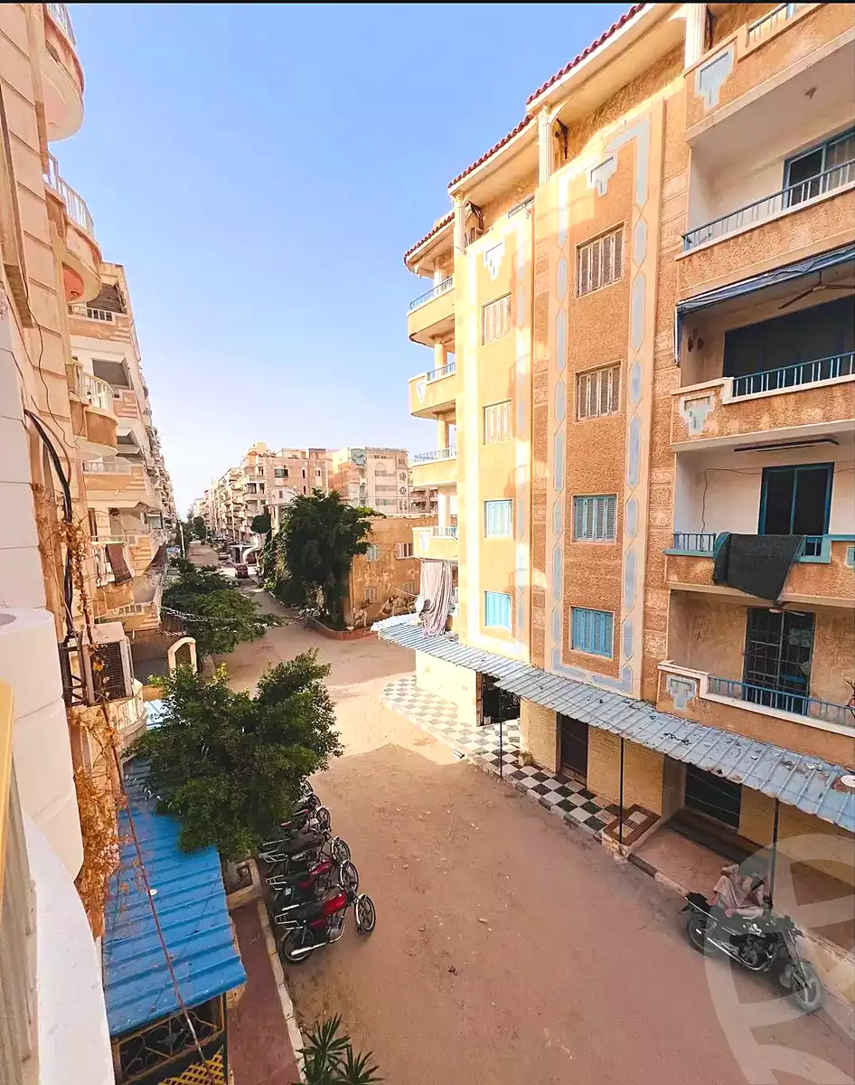 https://aqarmap.com.eg/ar/listing/7345505-for-sale-alexandria-al-agamy-shataa-el-nakheel