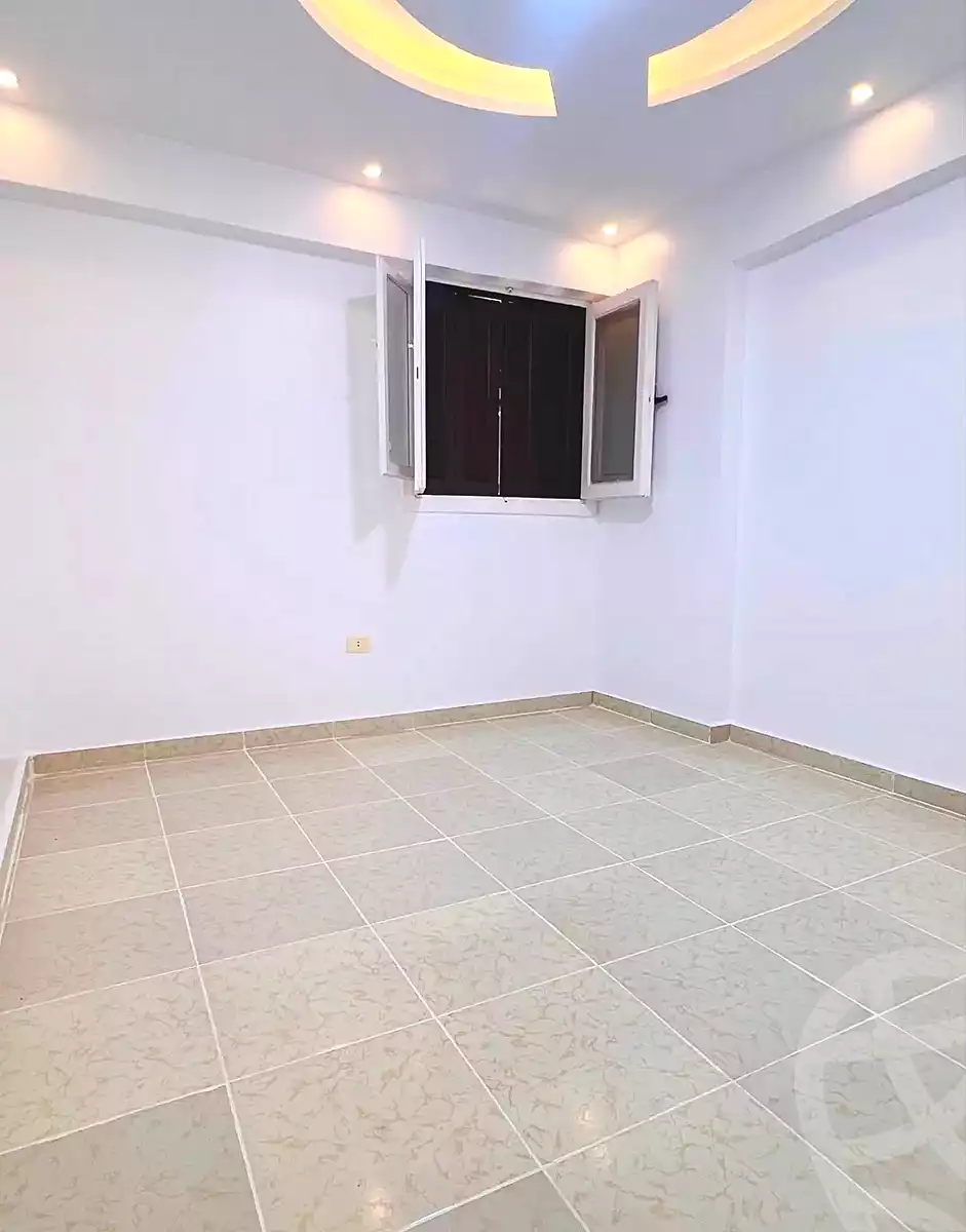 https://aqarmap.com.eg/en/listing/7345629-for-sale-alexandria-al-agamy-shataa-el-nakheel