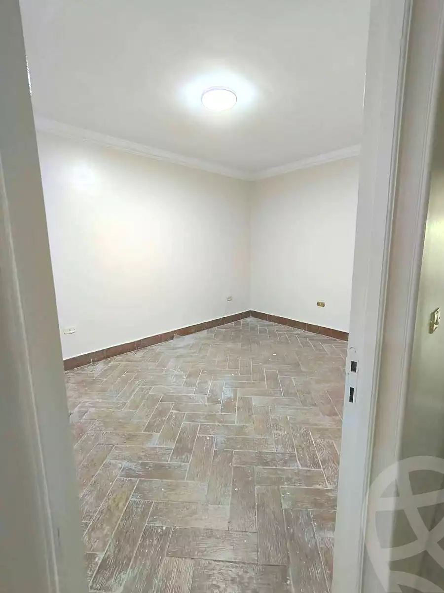 https://aqarmap.com.eg/en/listing/7345880-for-sale-cairo-el-zaytun-lzytwn-lshrqy-toman-bai-st