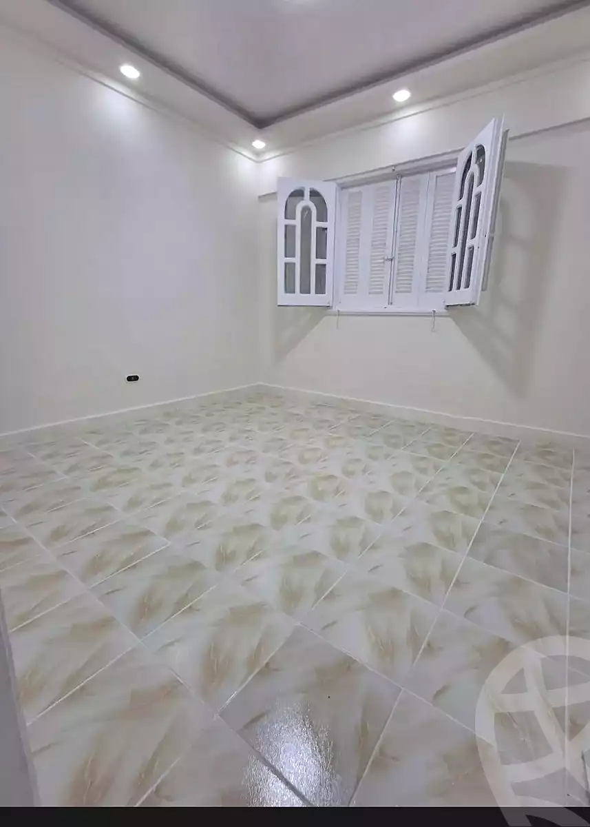 https://aqarmap.com.eg/ar/listing/7345936-for-sale-alexandria-al-agamy-shataa-el-nakheel