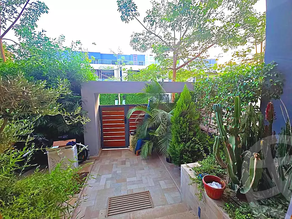 https://aqarmap.com.eg/en/listing/7345949-for-sale-cairo-new-heliopolis-compounds-sodic-east-azailya