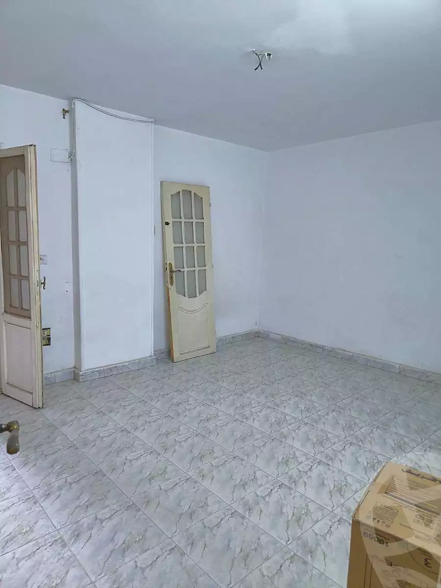 https://aqarmap.com.eg/ar/listing/7346380-for-sale-cairo-helwan-zou-el-fekar-basha-st