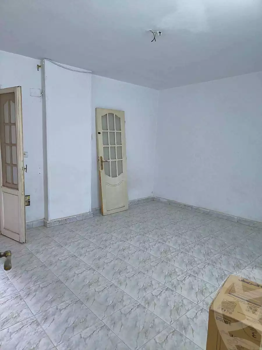 https://aqarmap.com.eg/en/listing/7346400-for-sale-cairo-helwan-zou-el-fekar-basha-st