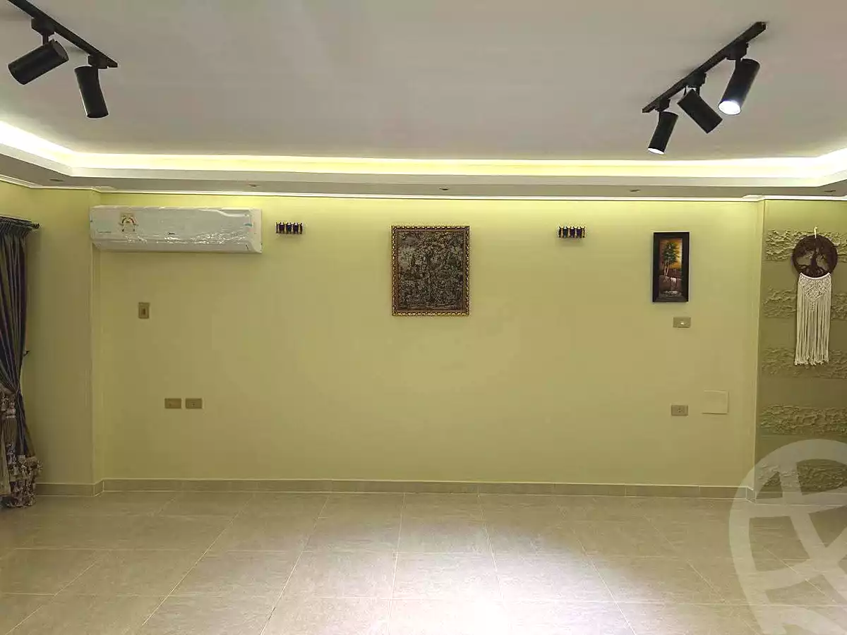https://aqarmap.com.eg/en/listing/7346472-for-sale-cairo-helwan-helwan-el-sharkeya-mostafa-safwat-st