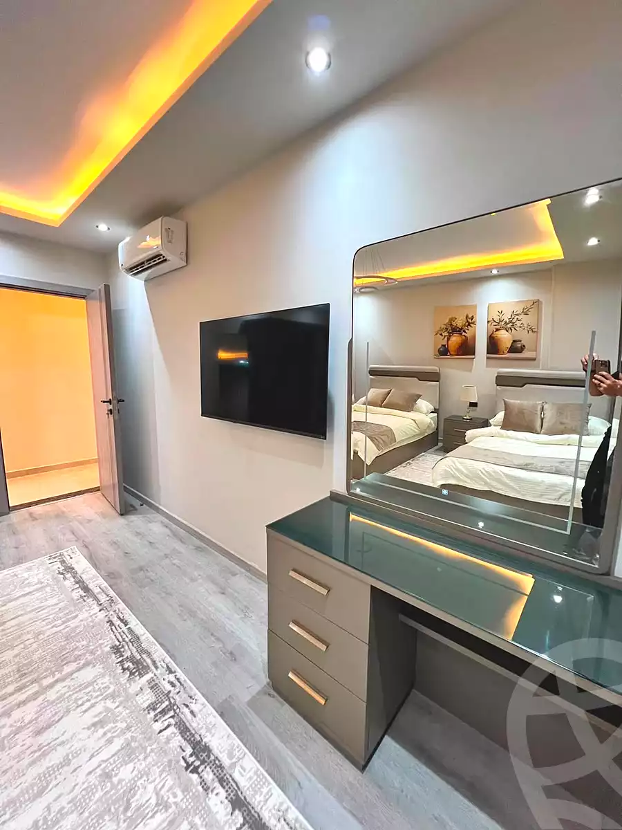 https://aqarmap.com.eg/en/listing/7346644-for-sale-cairo-new-cairo-compounds-mwrd-fq-llttwyr
